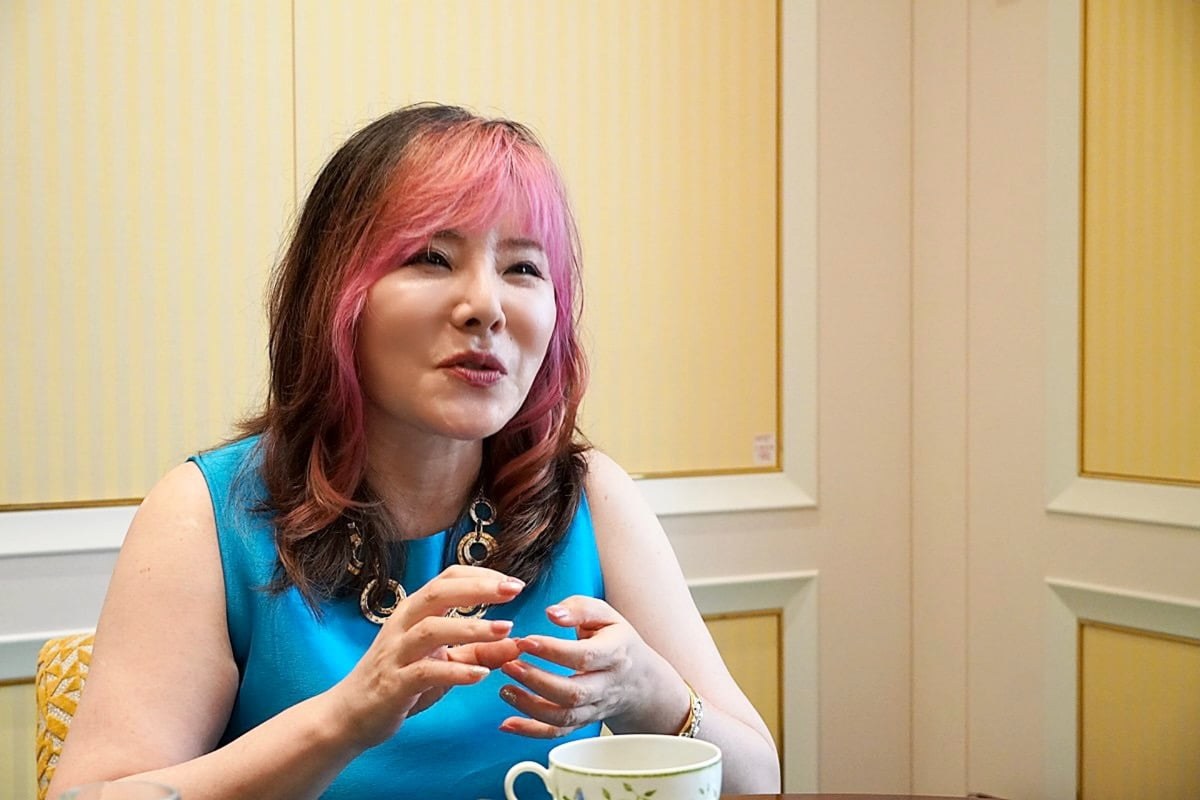42歳での独立と小田原でのサロン開業について笑顔で語る芹澤央佳さん