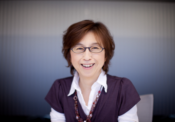 南場智子のポートレート写真